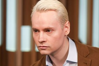 Místo zpěvu nastalo hrobové ticho. Putinův oblíbený zpěvák narazil na nečekaný odpor Rusů